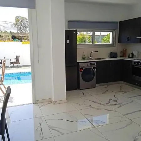 فيلة Beautiful Detached Modern With Pool *